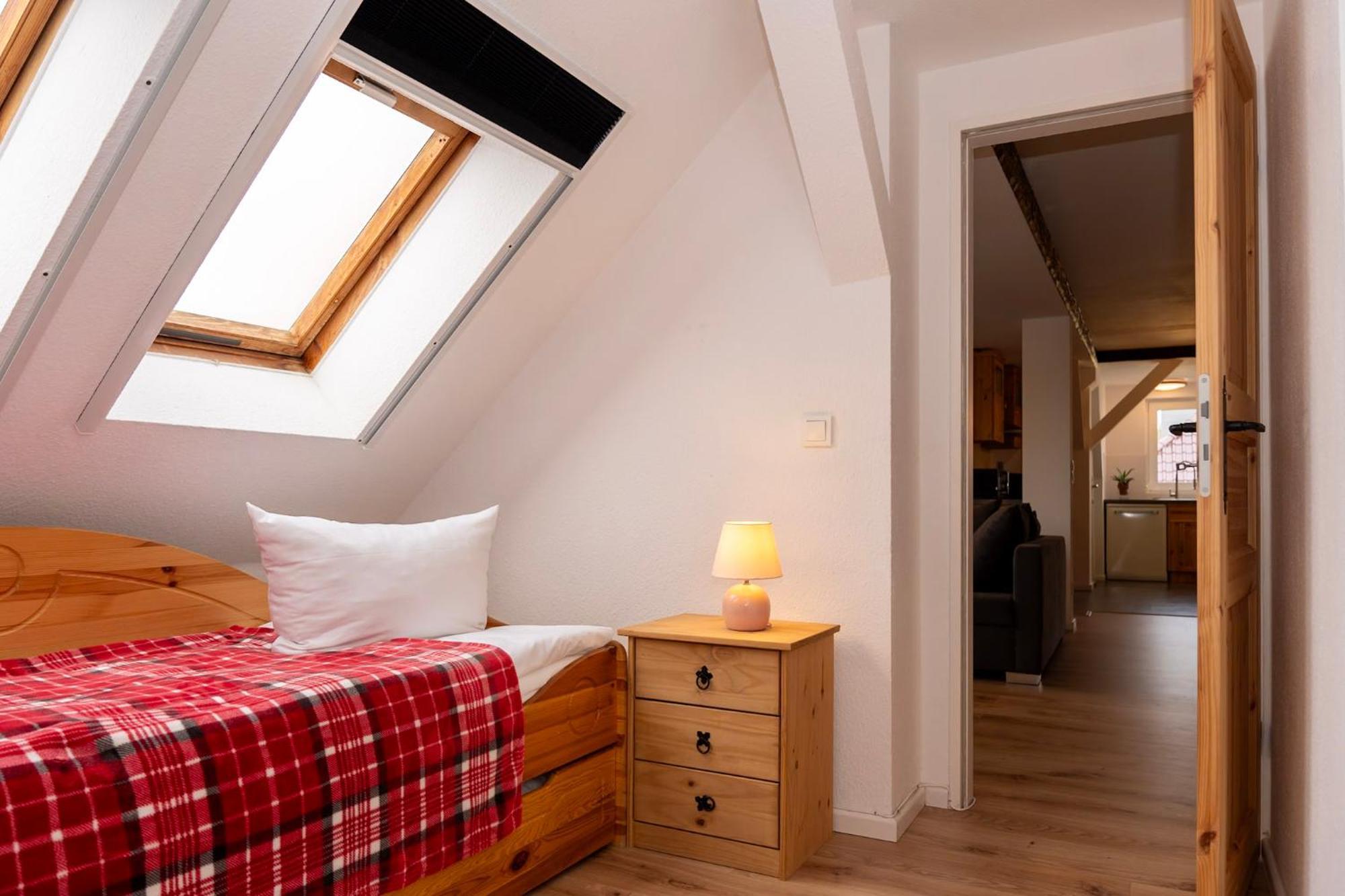 Rosewood - Apartment By Comfort Housing Falkensee Buitenkant foto